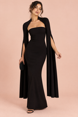 Schwarzes figurbetontes Maxikleid mit eckigem Ausschnitt