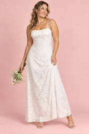 Robe longue fleurie blanche | Porté sur une autre silhouette | Lounelle Paris