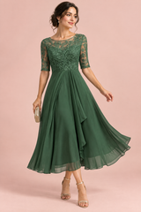 Chiffonkleid mit besticktem Oberteil in Waldgrün