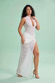 Robe longue blanche en dentelle transparente à col montant | Porté sur une autre silhouette | Lounelle Paris