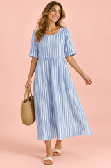 Geblümtes A-Linien-Midikleid in Hellblau