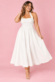 Robe midi patineuse blanche à encolure américaine | Porté sur une autre silhouette | Lounelle Paris