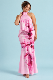 Jupe longue asymétrique rose à imprimé floral en satin mat | Porté sur une autre silhouette | Lounelle Paris
