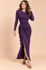 Violettes figurbetontes Maxikleid mit langen Ärmeln und Volantschlitz