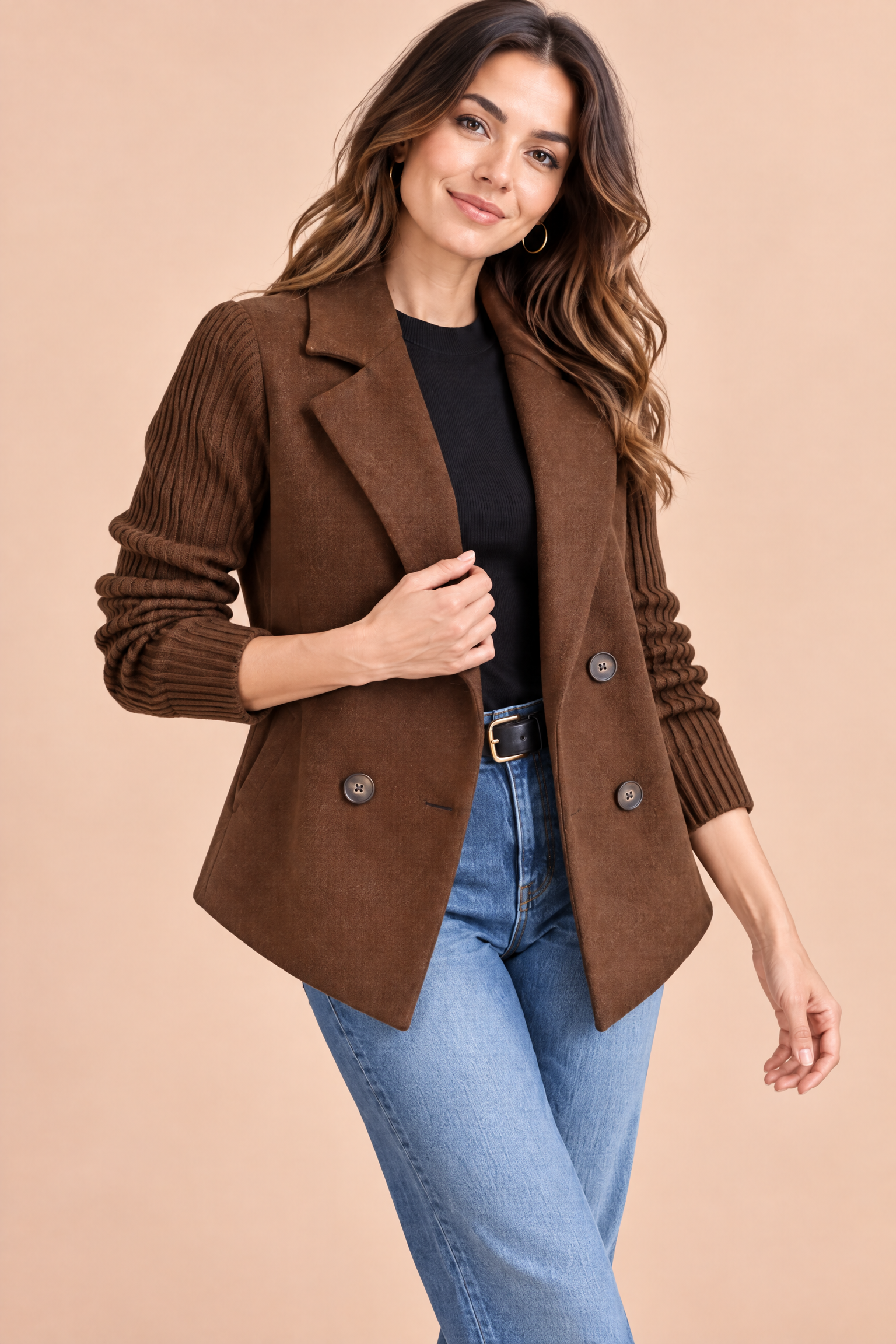 Blazer marron foncé croisé à revers | Vue rapprochée | Lounelle Paris