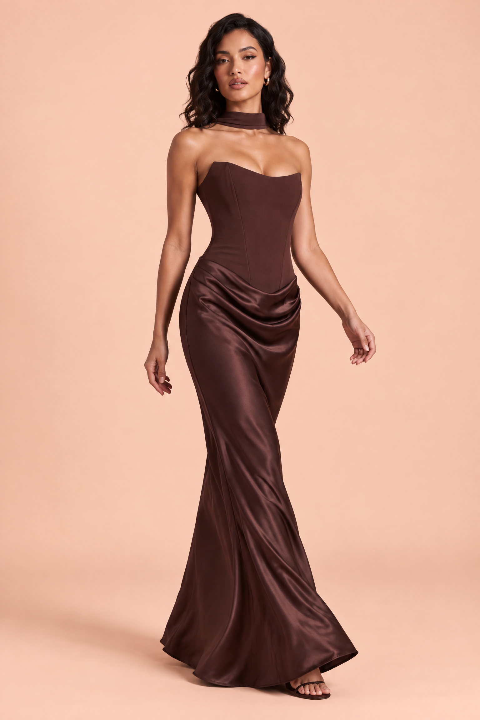 Robe longue corset marron bustier | Vue en mouvement | Lounelle Paris