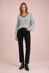 V-Ausschnitt-Pullover mit Spitze