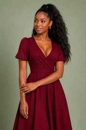 Robe col V croisé manches bouffantes | Vue rapprochée | Lounelle Paris