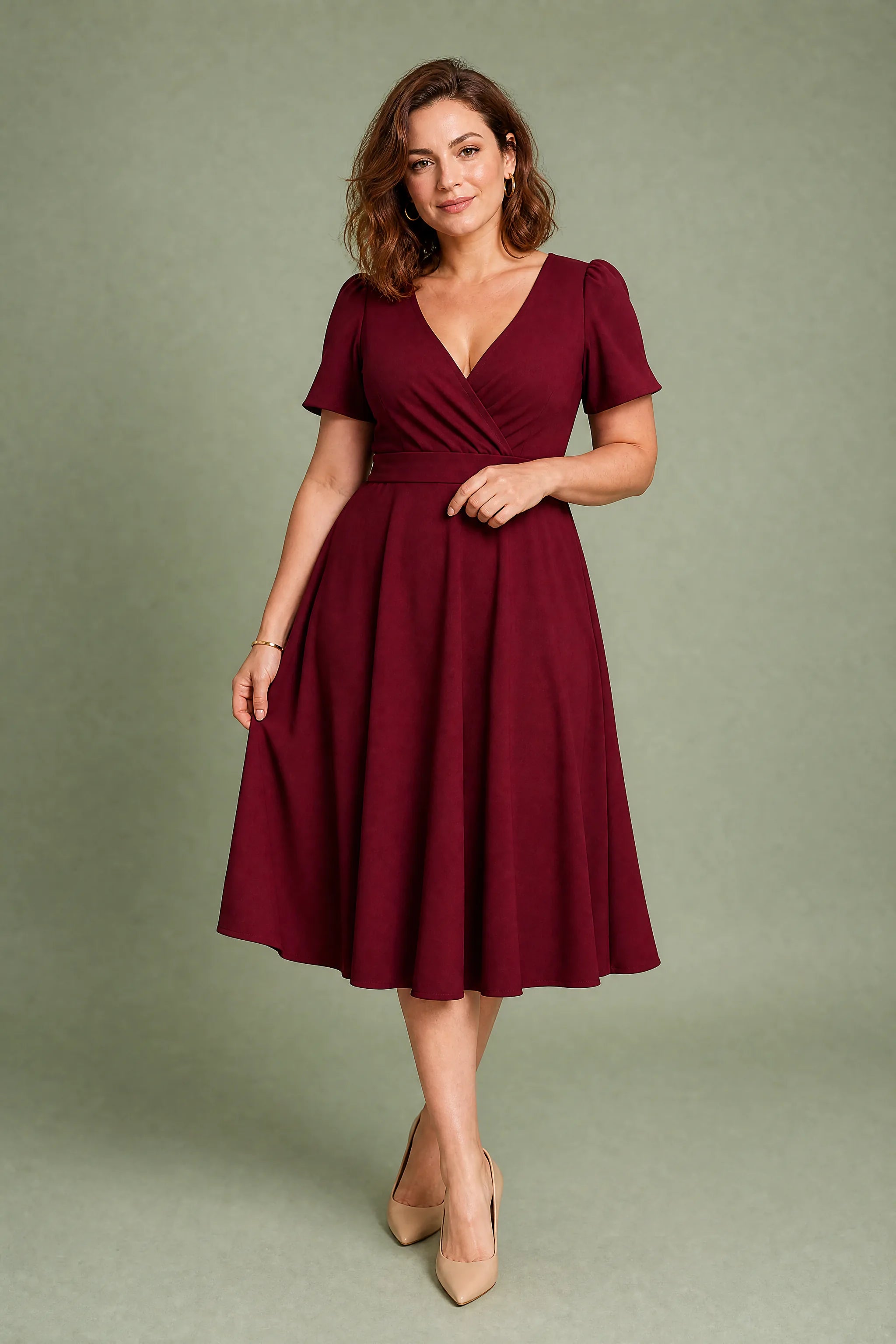 Robe col V croisé manches bouffantes | Porté sur une autre silhouette | Lounelle Paris