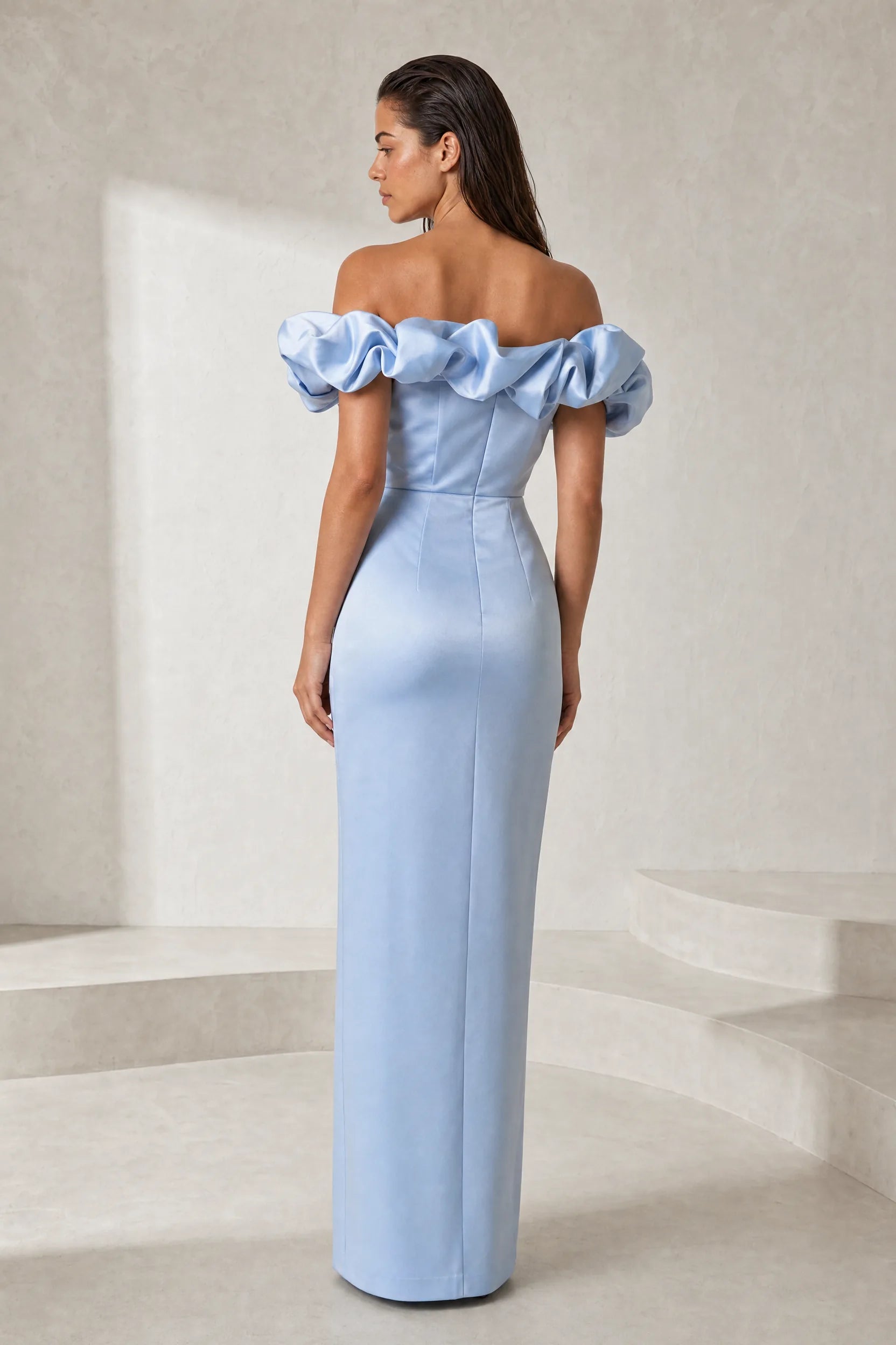 Robe longue bleue fendue épaules dénudées | Lounelle Paris