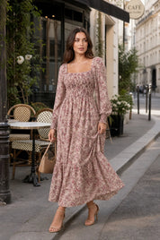 Robe longue fleurie manches bouffantes | Photo lifestyle | Lounelle Paris
