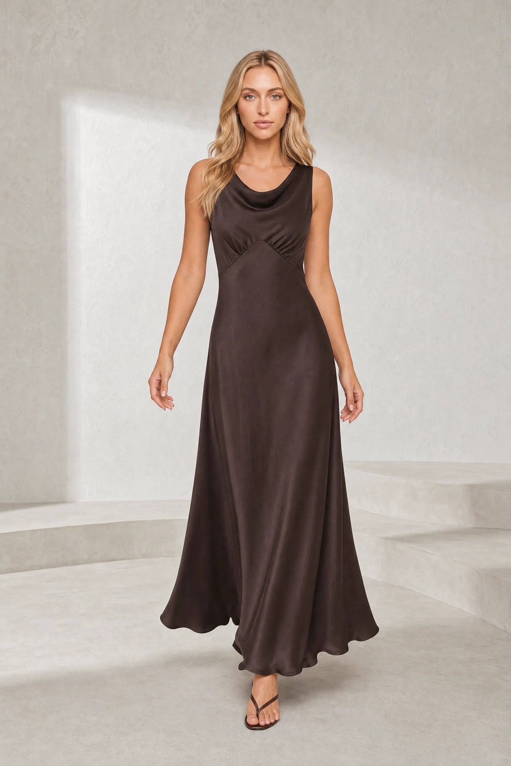 Robe longue marron col drapé | Lounelle Paris
