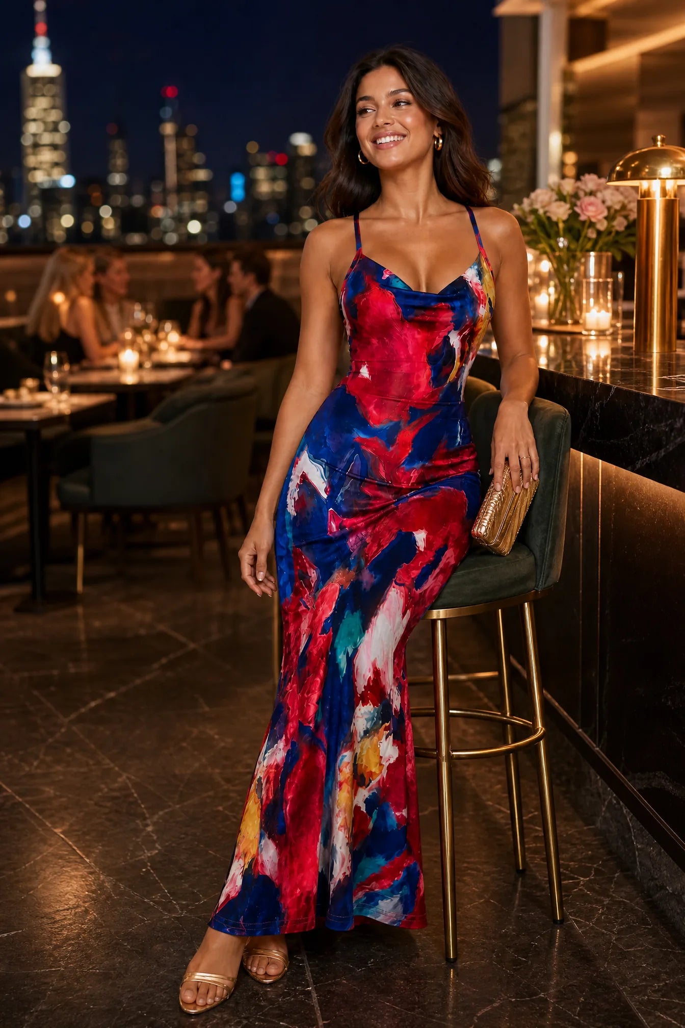 Robe longue rouge dos nu | Deuxième photo lifestyle | Lounelle Paris