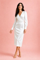 Satin-Kleid mit V-Ausschnitt